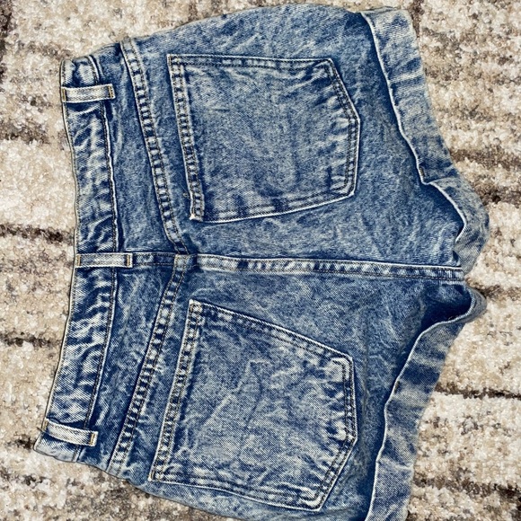 Acid Wash High Waisted Jean Shorts - Picture 2 of 2
